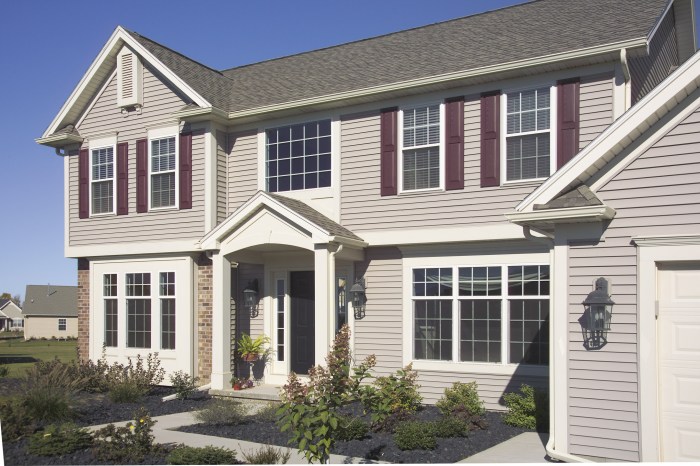 Premium Vinyl Siding, Heavy-Duty [4000 Series] by Window World